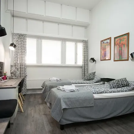 Innotelli 3* Helsínquia